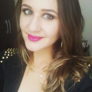 Meet your Posher, Patrícia